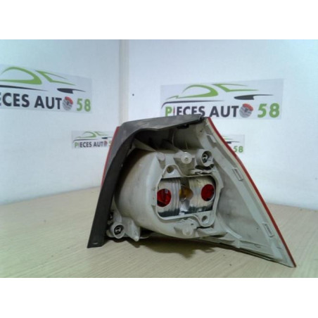 Feu arriere principal gauche (feux) VOLKSWAGEN GOLF 5 d’occasion