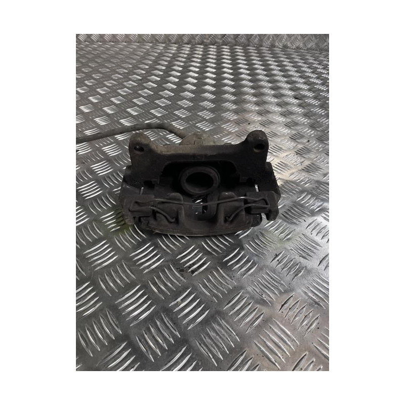 Etrier avant gauche (freinage) VOLKSWAGEN GOLF 6 d’occasion