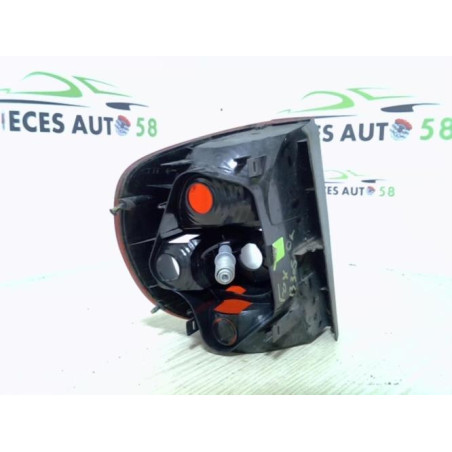 Feu arriere principal droit (feux) VOLKSWAGEN FOX d’occasion