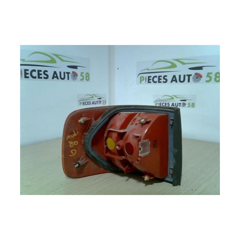 Feu arriere principal droit (feux) AUDI 80 3 PHASE 2 d’occasion
