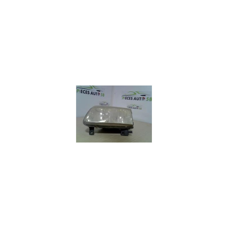 Optique avant principal gauche (feux)(phare) VOLKSWAGEN POLO 3 PHASE 2 d’occasion