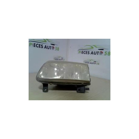 Optique avant principal gauche (feux)(phare) VOLKSWAGEN POLO 3 PHASE 2 d’occasion