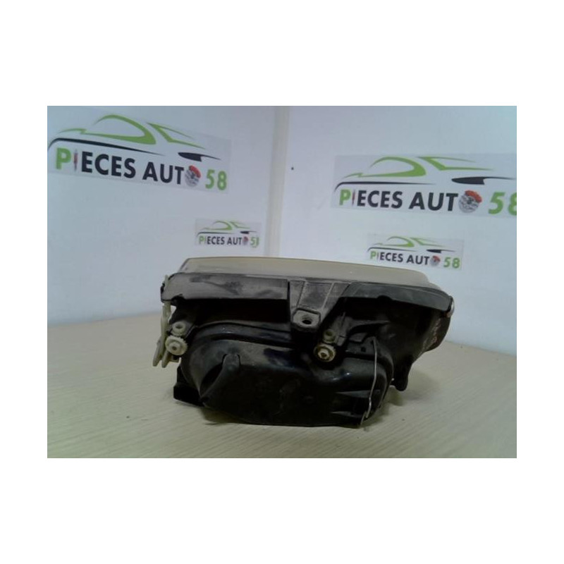 Optique avant principal gauche (feux)(phare) VOLKSWAGEN POLO 3 PHASE 2 d’occasion