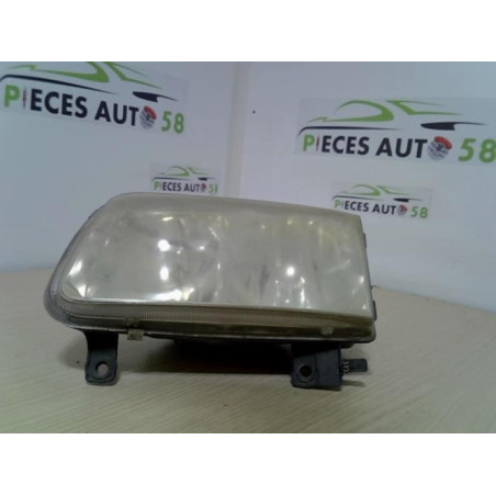 Optique avant principal gauche (feux)(phare) VOLKSWAGEN POLO 3 PHASE 2 d’occasion
