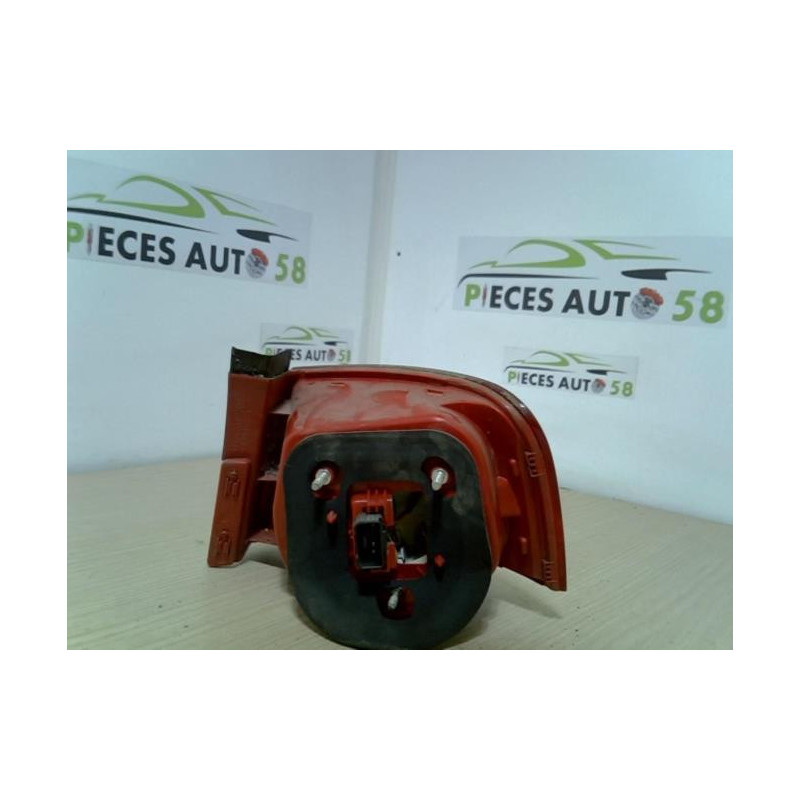 Feu arriere principal gauche (feux) VOLKSWAGEN PASSAT 5 d’occasion