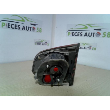 Feu arriere secondaire gauche (feux) VOLKSWAGEN  d’occasion