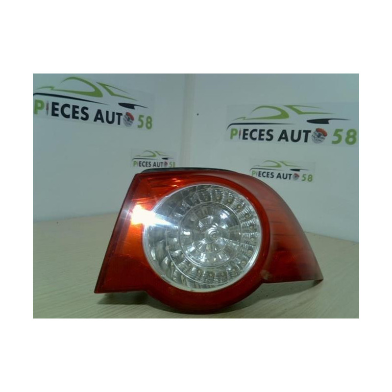 Feu arriere principal droit (feux) VOLKSWAGEN EOS CABRIO PHASE 1 d’occasion