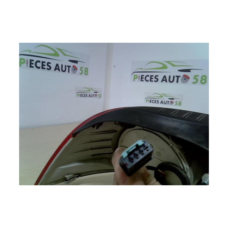 Feu arriere principal droit (feux) VOLKSWAGEN EOS CABRIO PHASE 1 d’occasion
