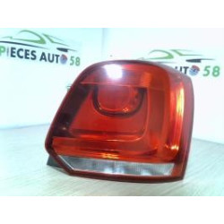 Feu arriere principal droit (feux) VOLKSWAGEN POLO 5 PHASE 1 d’occasion