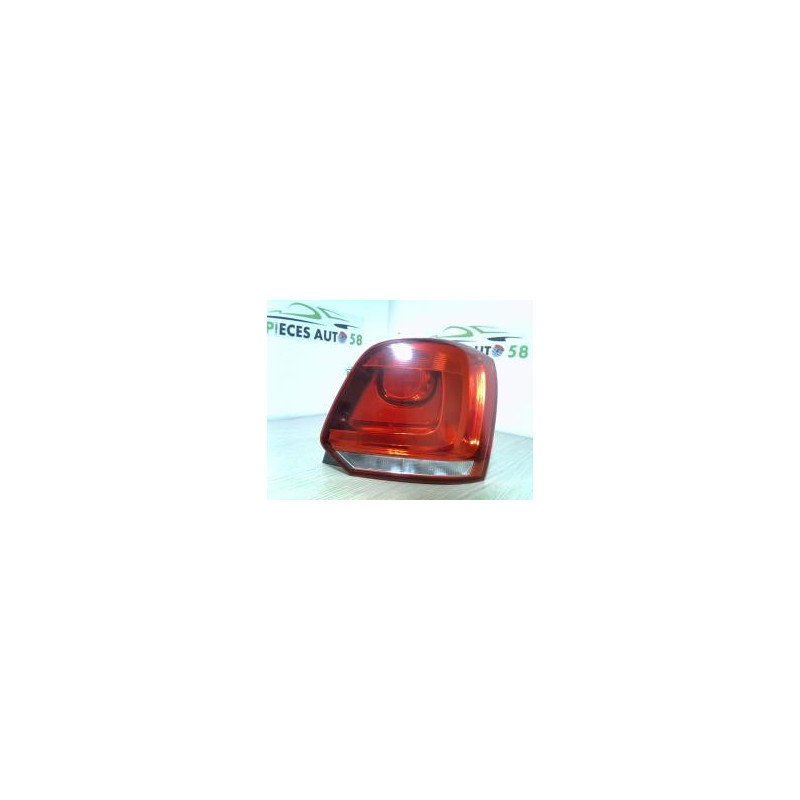 Feu arriere principal droit (feux) VOLKSWAGEN POLO 5 PHASE 1 d’occasion