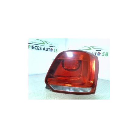 Feu arriere principal droit (feux) VOLKSWAGEN POLO 5 PHASE 1 d’occasion