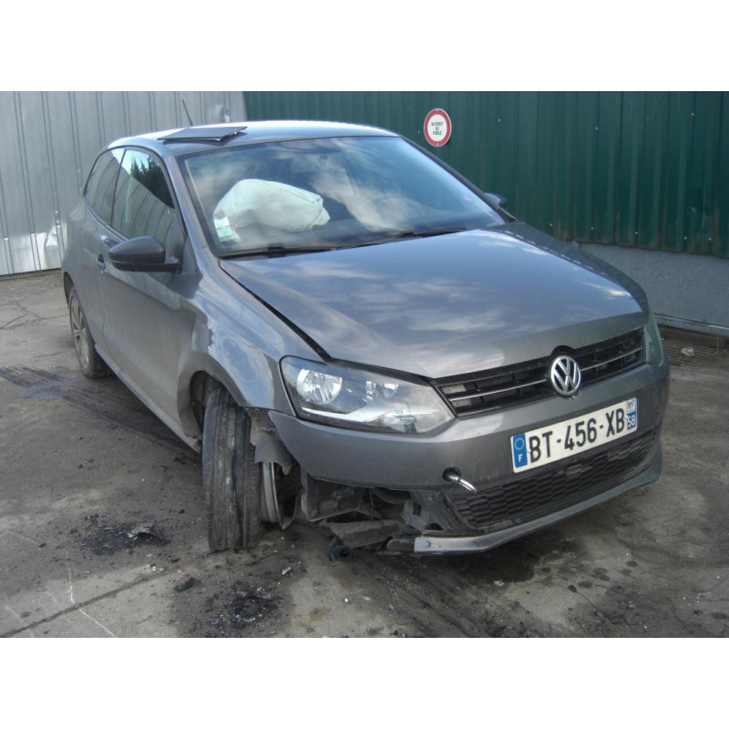 Feu arriere principal droit (feux) VOLKSWAGEN POLO 5 PHASE 1 d’occasion