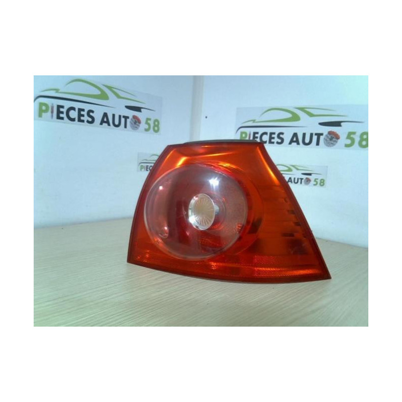 Feu arriere principal droit (feux) VOLKSWAGEN GOLF 5 d’occasion