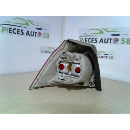 Feu arriere principal droit (feux) VOLKSWAGEN GOLF 5 d’occasion