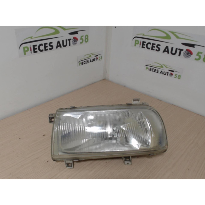 Optique avant principal droit (feux)(phare) VOLKSWAGEN  d’occasion