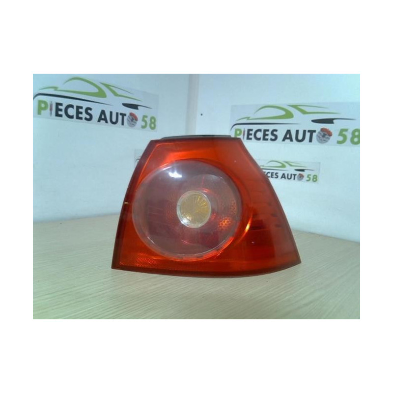 Feu arriere principal droit (feux) VOLKSWAGEN GOLF 5 d’occasion