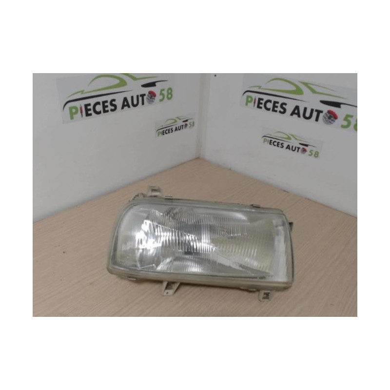 Optique avant principal droit (feux)(phare) VOLKSWAGEN  d’occasion