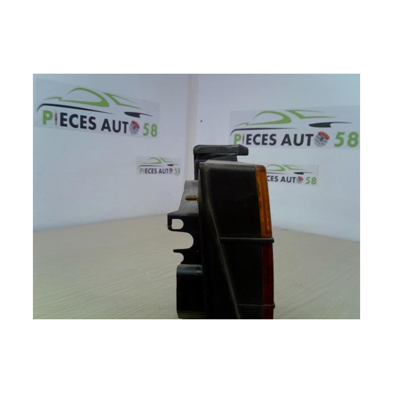 Feu arriere principal droit (feux) VOLKSWAGEN  d’occasion