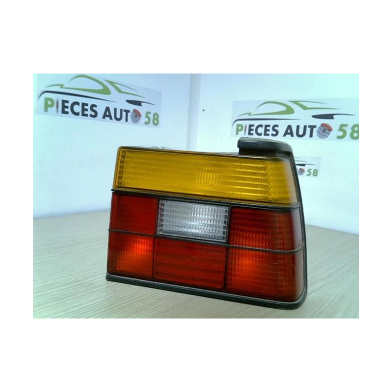 Feu arriere principal droit (feux) VOLKSWAGEN  d’occasion