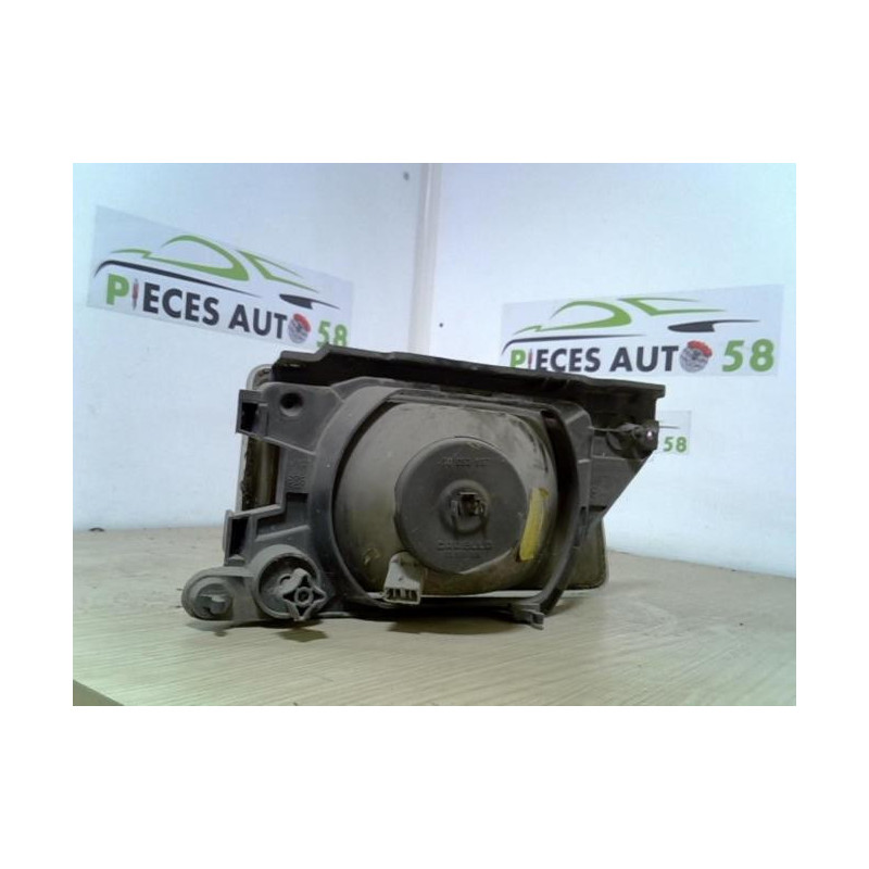 Optique avant principal gauche (feux)(phare) OPEL  d’occasion