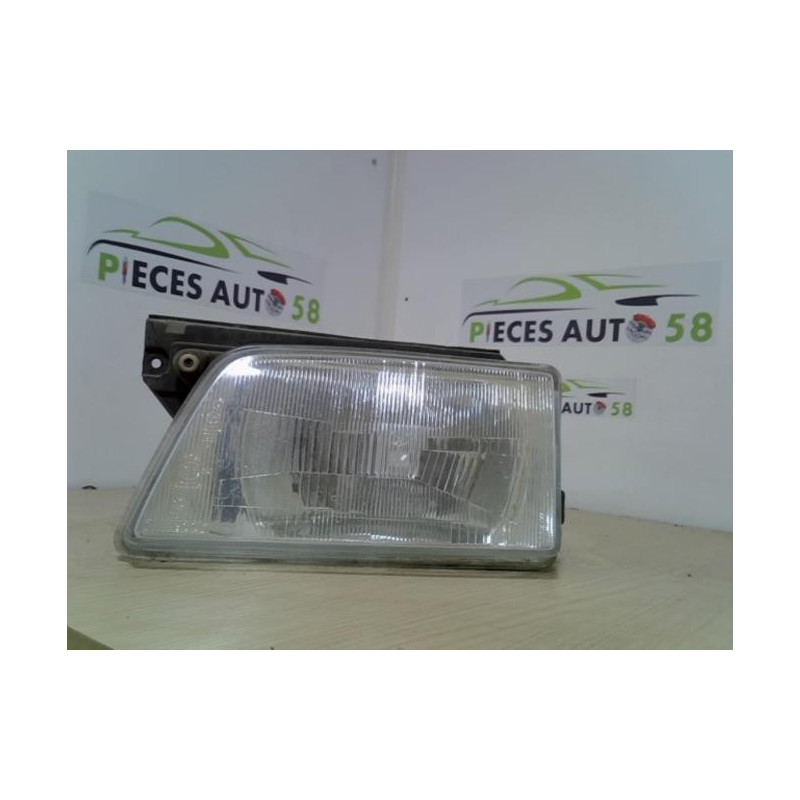 Optique avant principal gauche (feux)(phare) OPEL  d’occasion