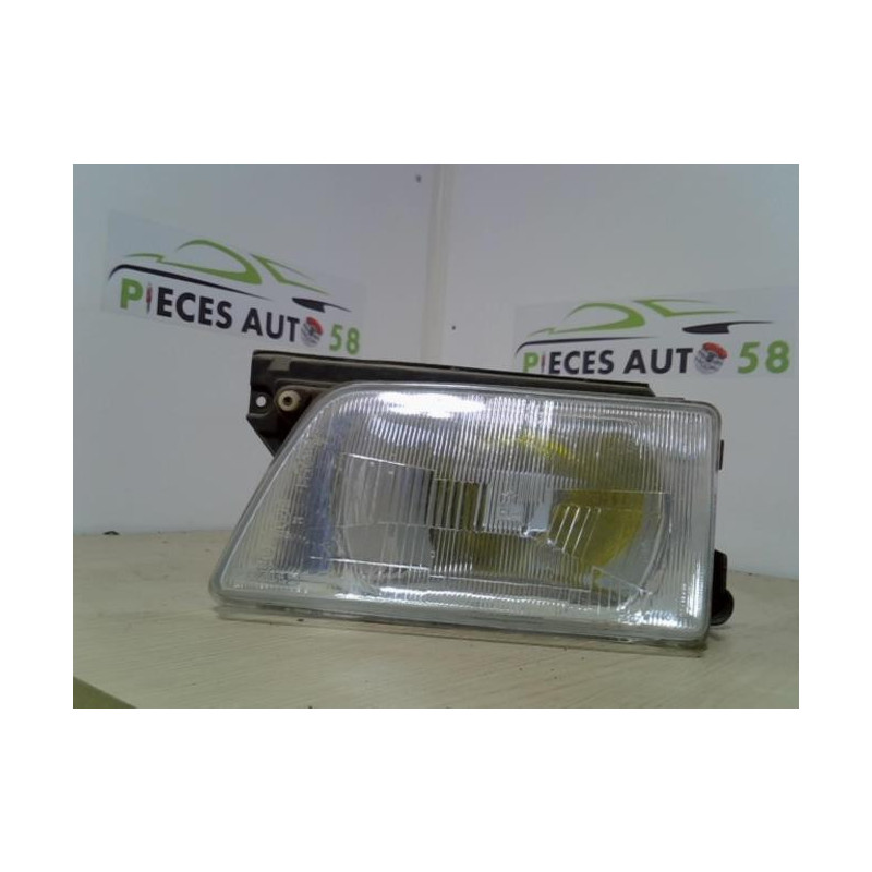 Optique avant principal gauche (feux)(phare) OPEL  d’occasion