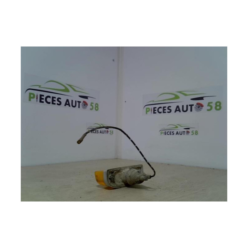 Optique avant secondaire droit (feux)(clignotant) OPEL  d’occasion