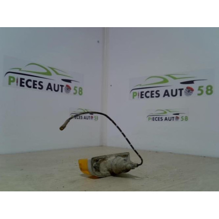Optique avant secondaire droit (feux)(clignotant) OPEL  d’occasion