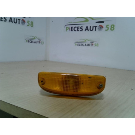 Optique avant secondaire gauche (feux)(clignotant) OPEL  d’occasion
