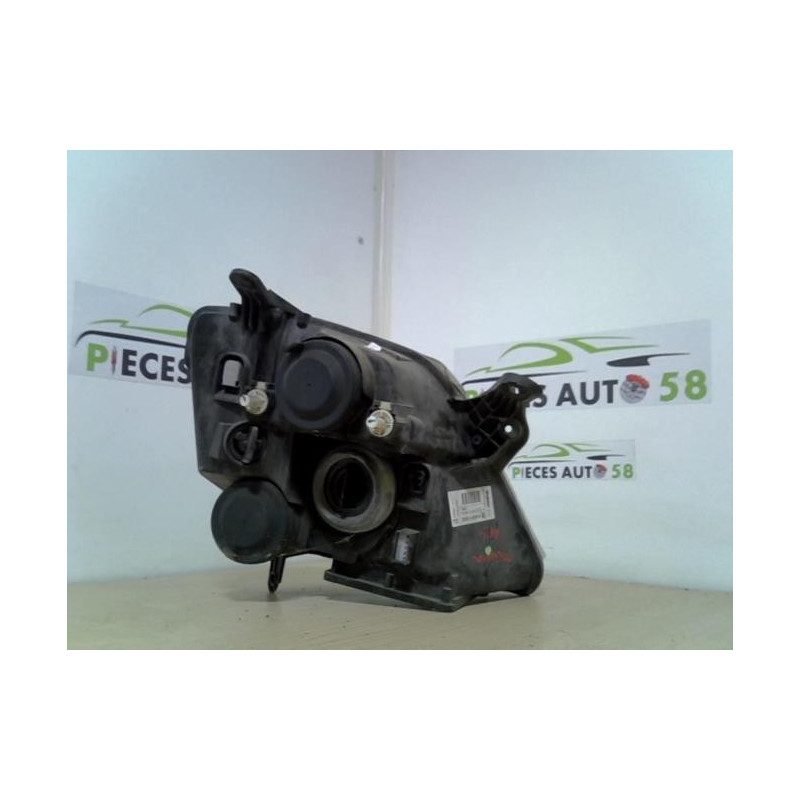 Optique avant principal gauche (feux)(phare) OPEL  d’occasion