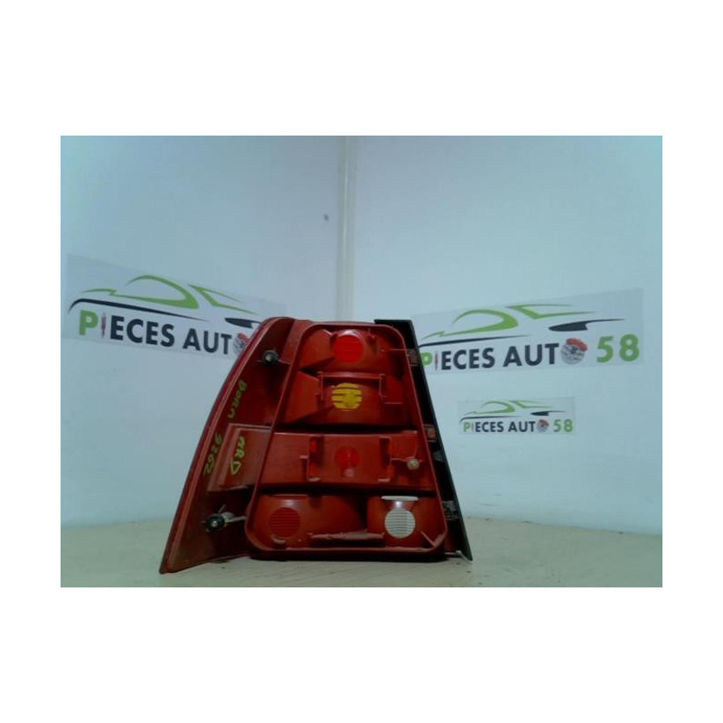 Feu arriere principal droit (feux) VOLKSWAGEN BORA d’occasion