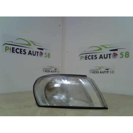 Optique avant secondaire droit (feux)(clignotant) OPEL  d’occasion