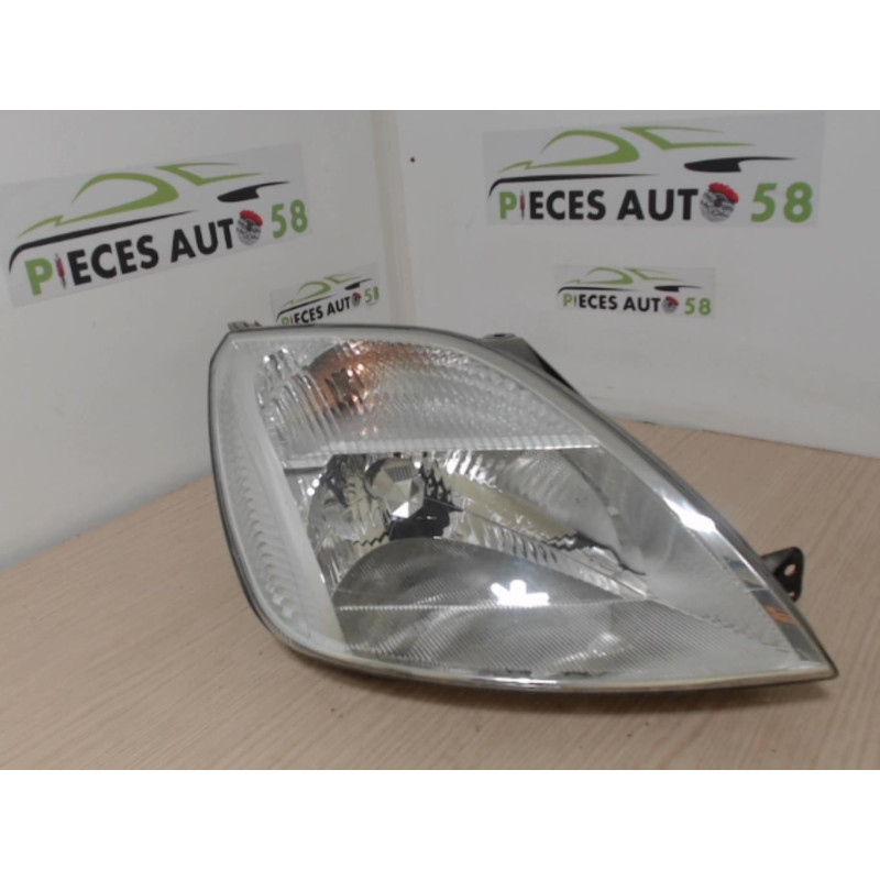 Optique avant principal droit (feux)(phare) FORD  d’occasion