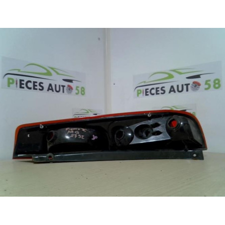 Feu arriere principal gauche (feux) FORD FIESTA 5 PHASE 2 d’occasion