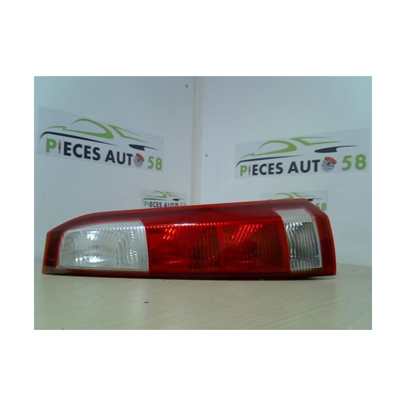 Feu arriere principal droit (feux) OPEL  d’occasion
