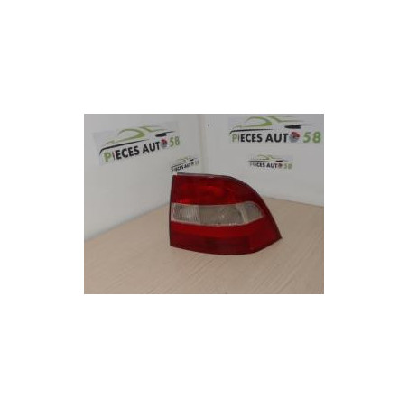 Feu arriere principal droit (feux) OPEL  d’occasion