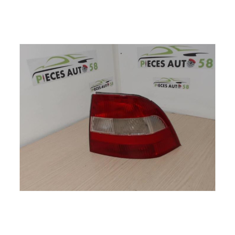 Feu arriere principal droit (feux) OPEL  d’occasion