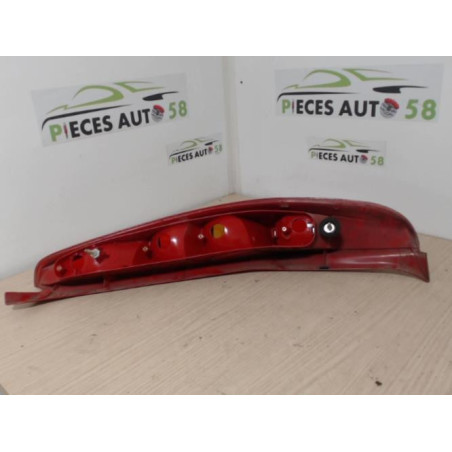 Feu arriere principal gauche (feux) FIAT PUNTO 2 PHASE 1 d’occasion