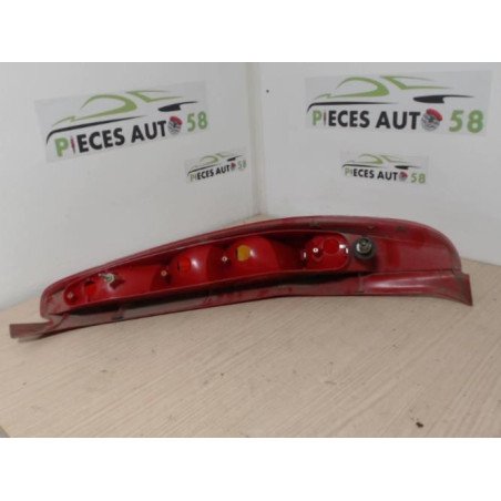 Feu arriere principal gauche (feux) FIAT PUNTO 2 PHASE 1 d’occasion