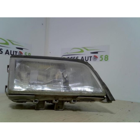 Optique avant principal droit (feux)(phare) MERCEDES 1.8 I 120 16V d’occasion
