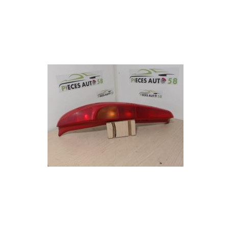 Feu arriere principal gauche (feux) FIAT PUNTO 2 PHASE 1 d’occasion