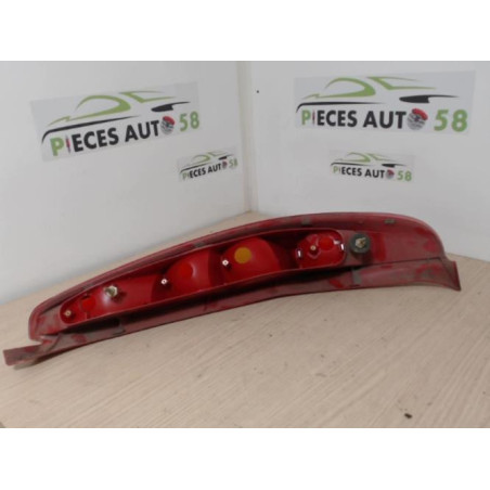Feu arriere principal gauche (feux) FIAT PUNTO 2 PHASE 1 d’occasion