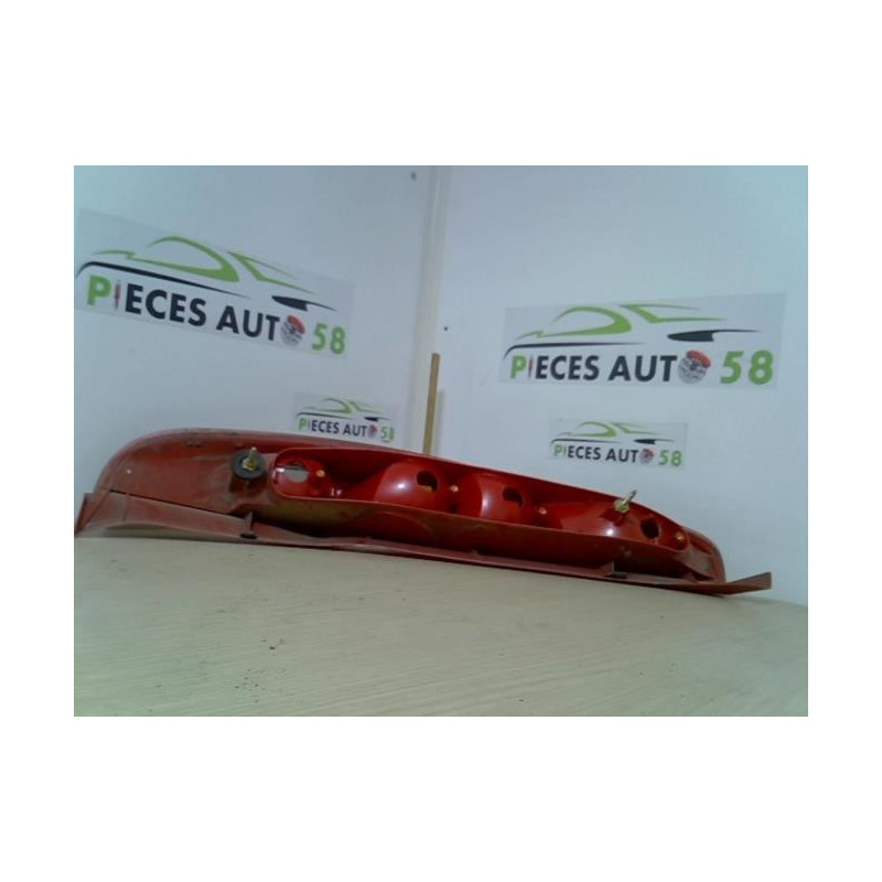 Feu arriere principal droit (feux) FIAT PUNTO 2 PHASE 1 d’occasion