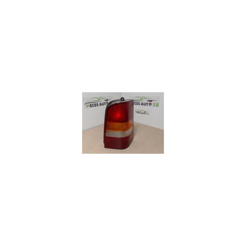 Feu arriere principal droit (feux) MERCEDES CLASSE V 638 PHASE 2 d’occasion