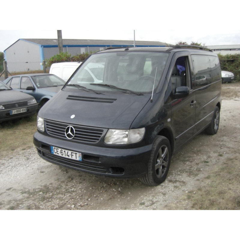 Feu arriere principal droit (feux) MERCEDES CLASSE V 638 PHASE 2 d’occasion