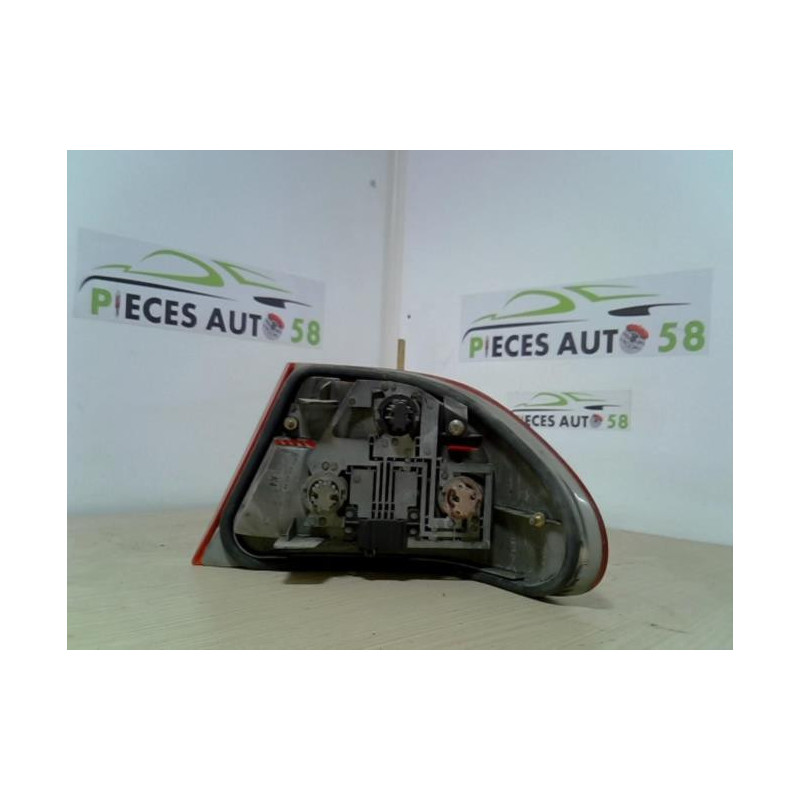 Feu arriere principal gauche (feux) MERCEDES  d’occasion