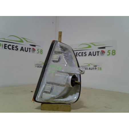 Optique avant secondaire droit (feux)(clignotant) MERCEDES  d’occasion