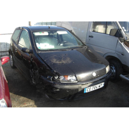 Feu arriere principal gauche (feux) FIAT PUNTO 2 PHASE 1 d’occasion