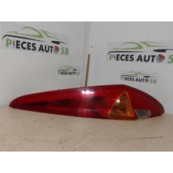 Feu arriere principal droit (feux) FIAT PUNTO 2 PHASE 1 d’occasion