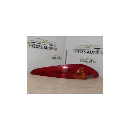 Feu arriere principal droit (feux) FIAT PUNTO 2 PHASE 1 d’occasion